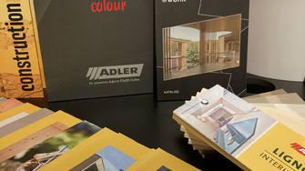 Mit umfangreichem Infomaterial teilte ADLER mit den Architekten die Leidenschaft für Farbe und Gestaltung.  | © ADLER