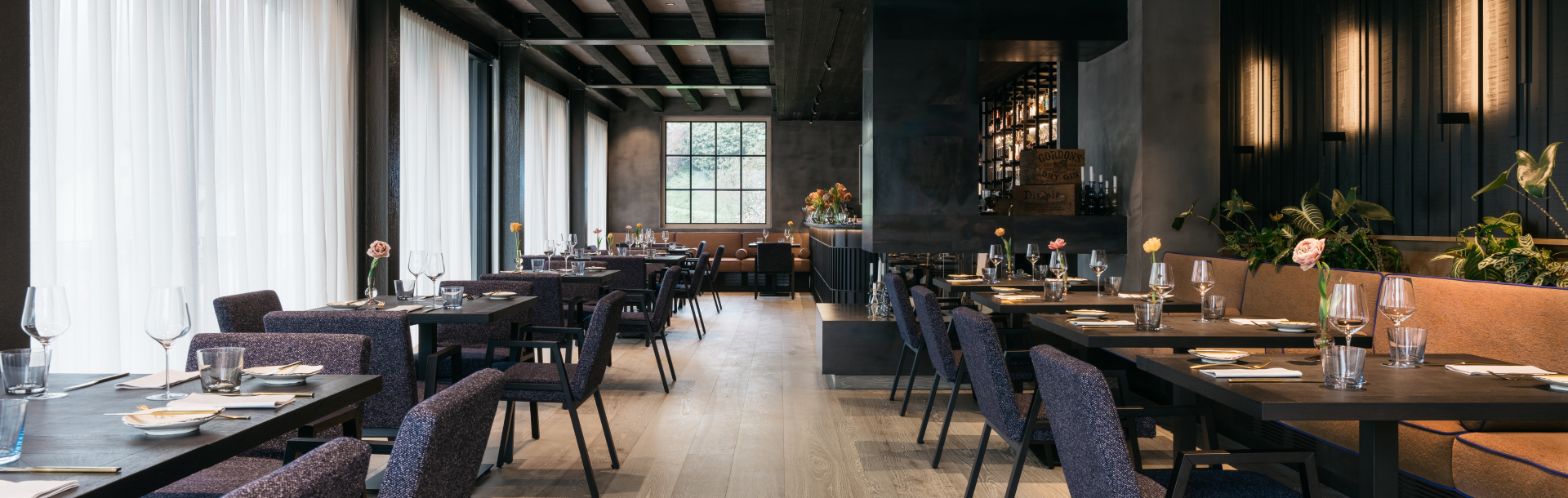 Alle Bereiche des Hotels sind in einem spannenden Mix aus modernem Design und Vintage-Ästhetik gestaltet. | © Refugium Lunz / Gregor Hofbauer