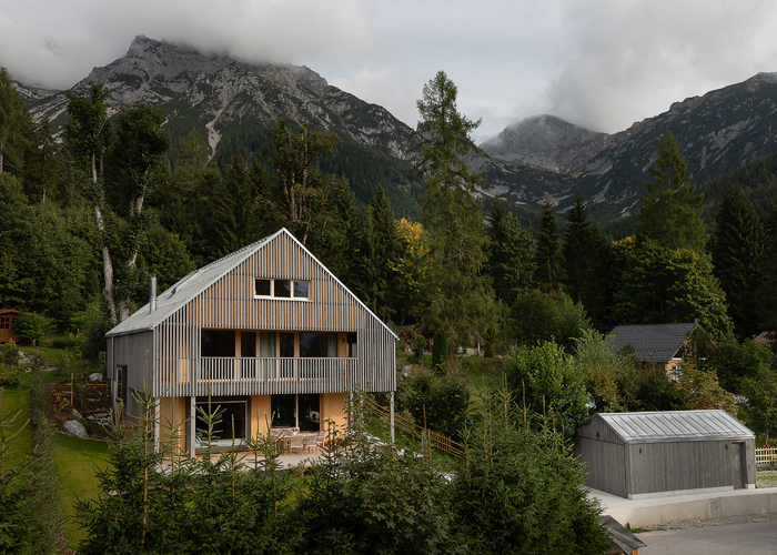 © Planung Berger Hofmann Architekten, Ausführung Meiberger Holzbau, Fotos Bazzoka – Ludwig Rosenlechner