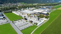 ADLER-Werk Lackfabrik ve Schwazu v Tyrolsku je sídlo společnosti a jediné výrobní místo společnosti ADLER | © ADLER